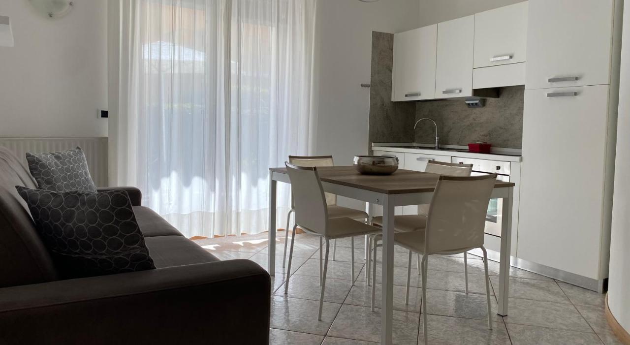 Appartamenti Nataly Torbole Sul Garda Exterior photo